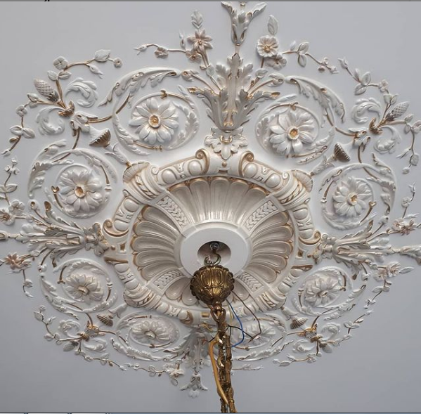 2984441786_gipsovaya-rozetka-potolochnaya гипсовая потолочная розетка